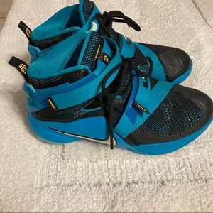 Nike basketball shoes